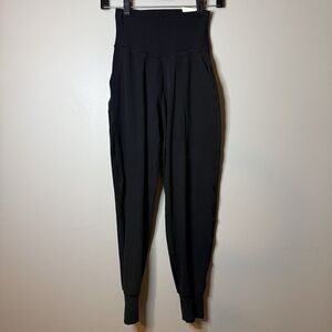 Offline By Aerie Womens Black Joggers Hiking Yoga Travel Casual Cozy New Nwt Xs